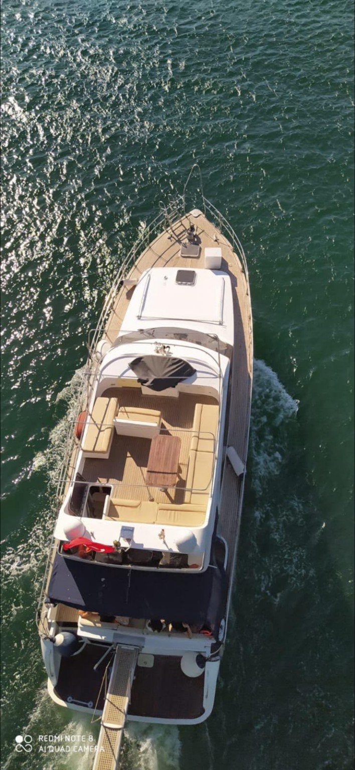 Luxury private yacht charter on the Bosphorus